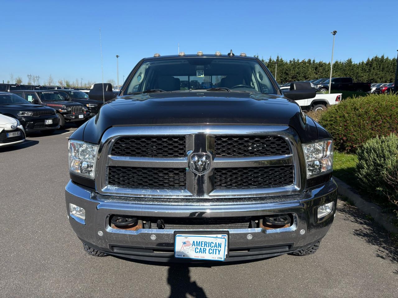 DODGE RAM 3500 SLT CREW CAB 4X4
