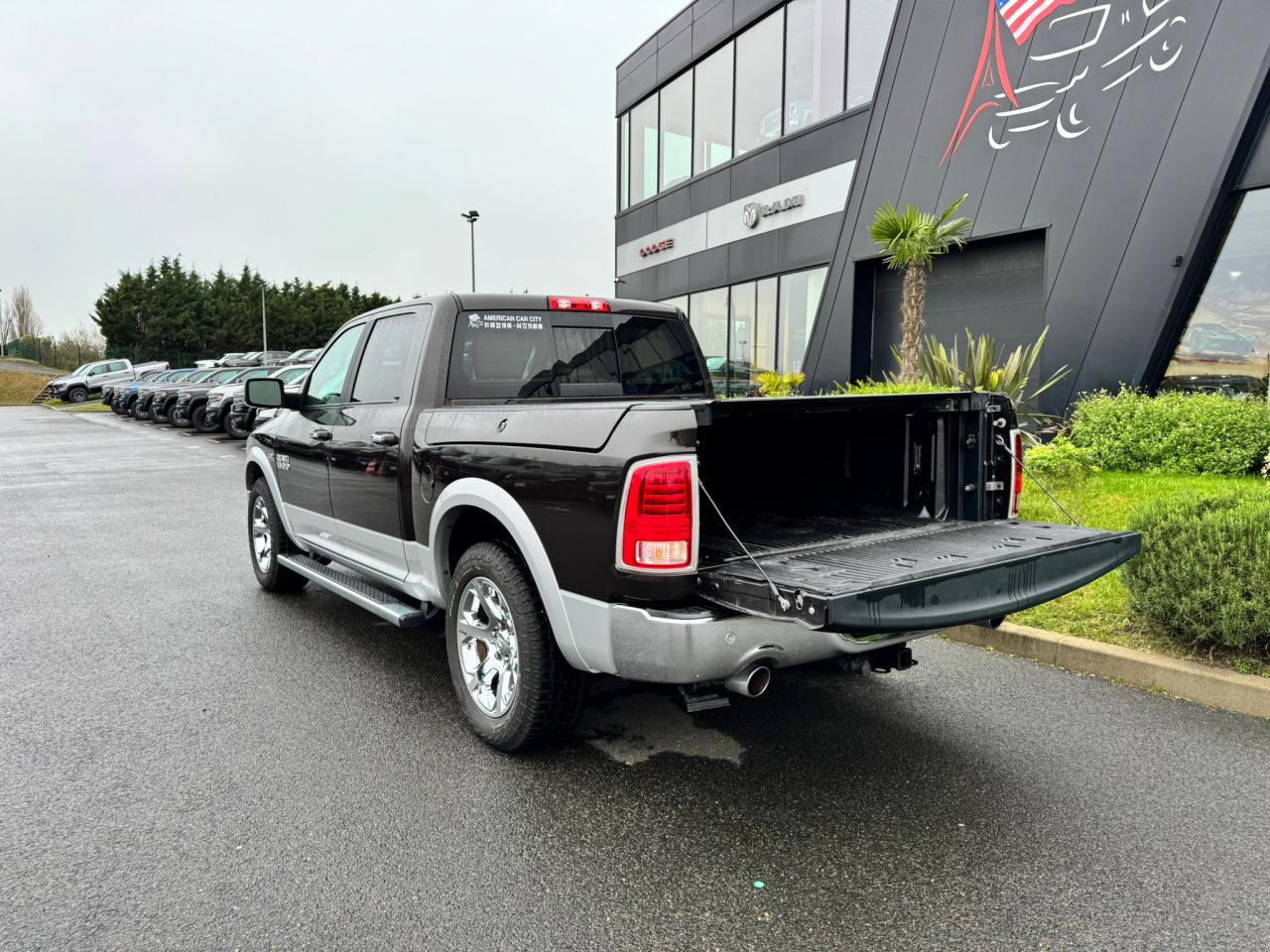 DODGE RAM 1500 CREW LARAMIE AIR RAMBOX