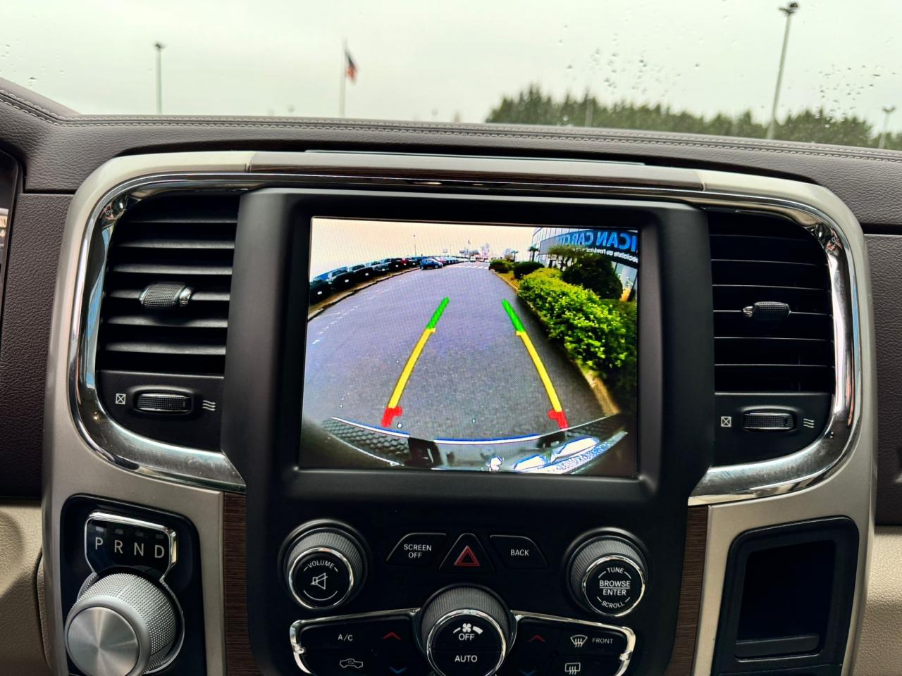 DODGE RAM 1500 CREW LARAMIE AIR RAMBOX