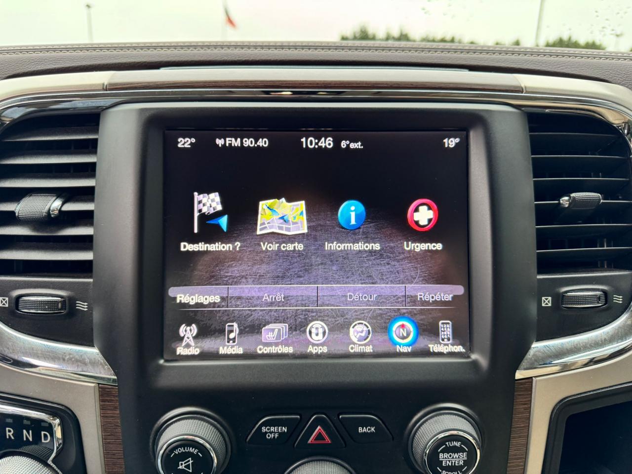 DODGE RAM 1500 CREW LARAMIE AIR RAMBOX