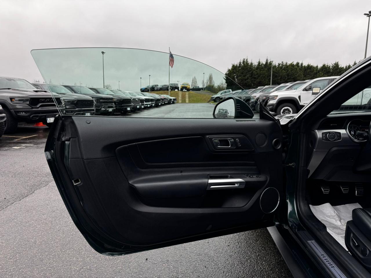 FORD MUSTANG Fastback 5.0 V8 - BULLITT - MAGNERIDE