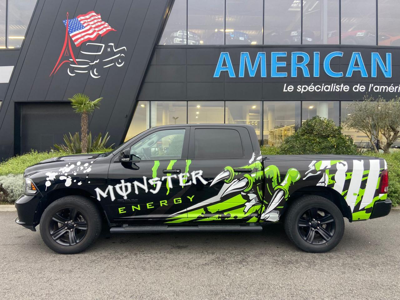 DODGE RAM 1500 CREW SPORT CLASSIC BLACK PACKAGE