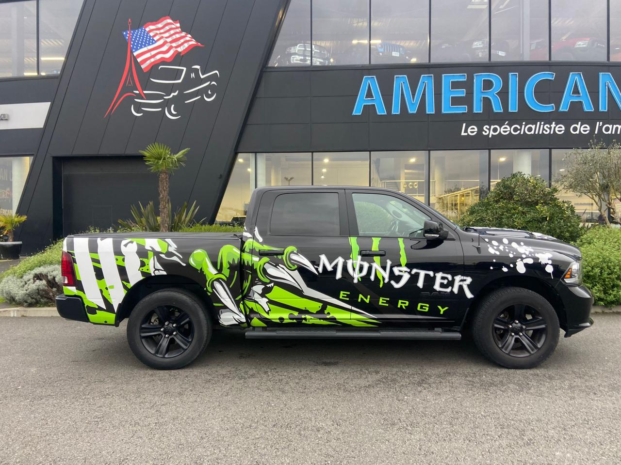 DODGE RAM 1500 CREW SPORT CLASSIC BLACK PACKAGE