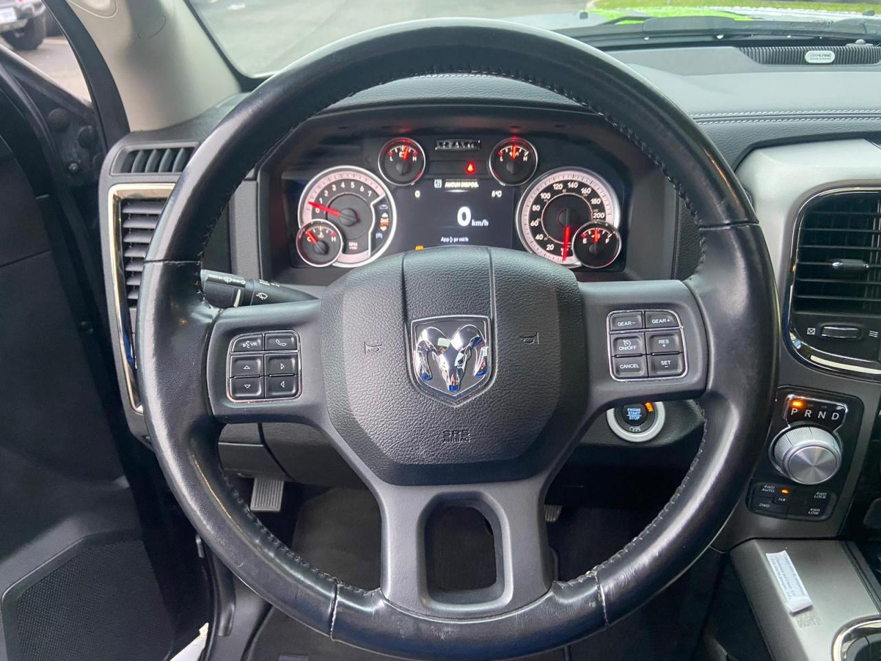 DODGE RAM 1500 CREW SPORT CLASSIC BLACK PACKAGE