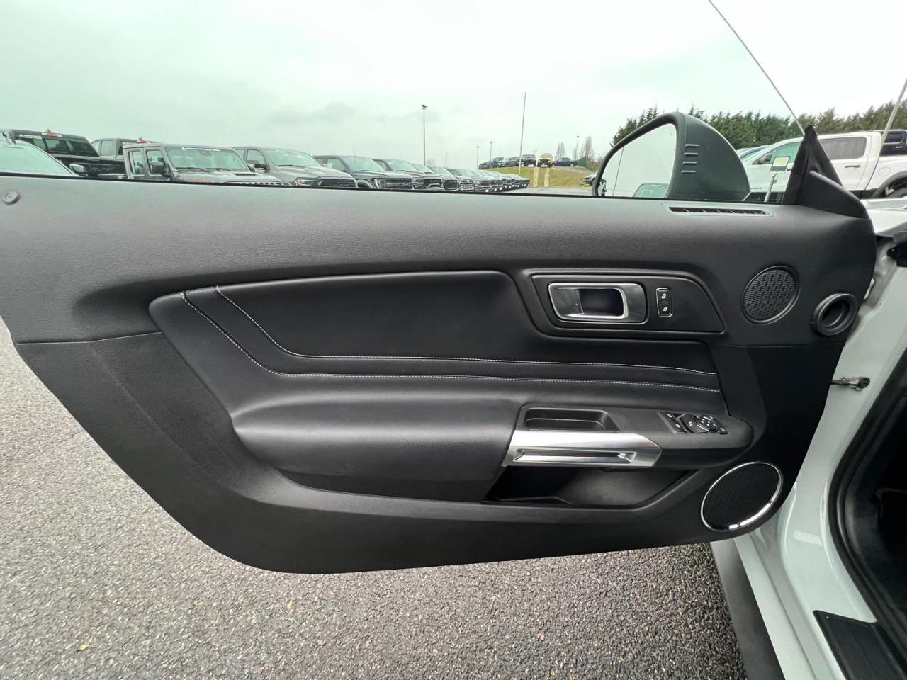 FORD MUSTANG Mach 1 - MACH ONE - BVA - Pas de Malus