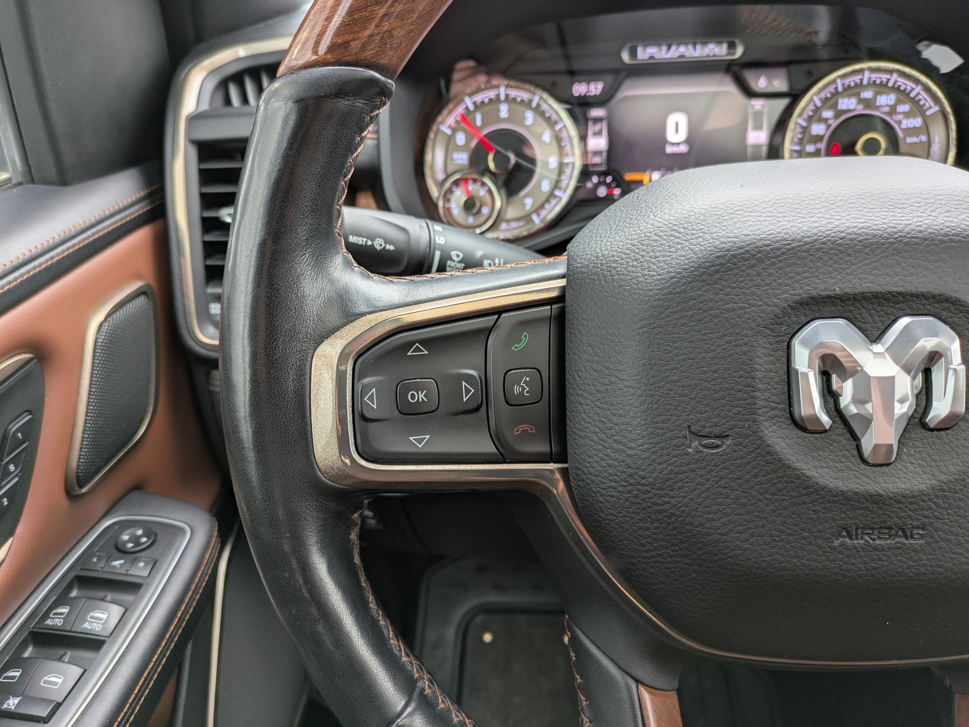 DODGE RAM 1500 CREW LONGHORN AIR HAYON MULTI