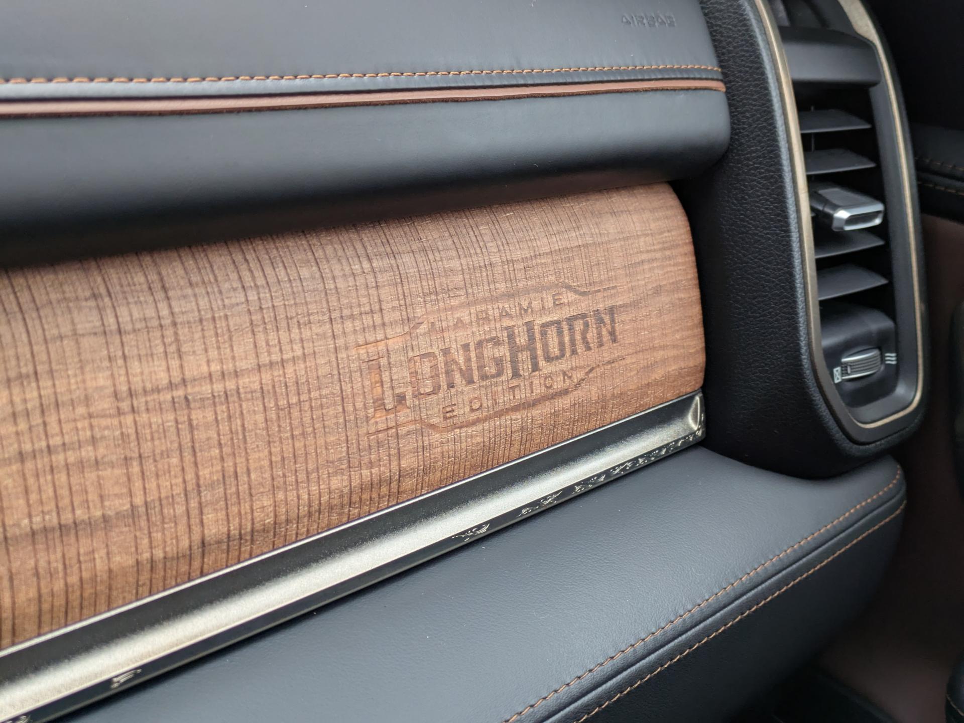 DODGE RAM 1500 CREW LONGHORN AIR HAYON MULTI