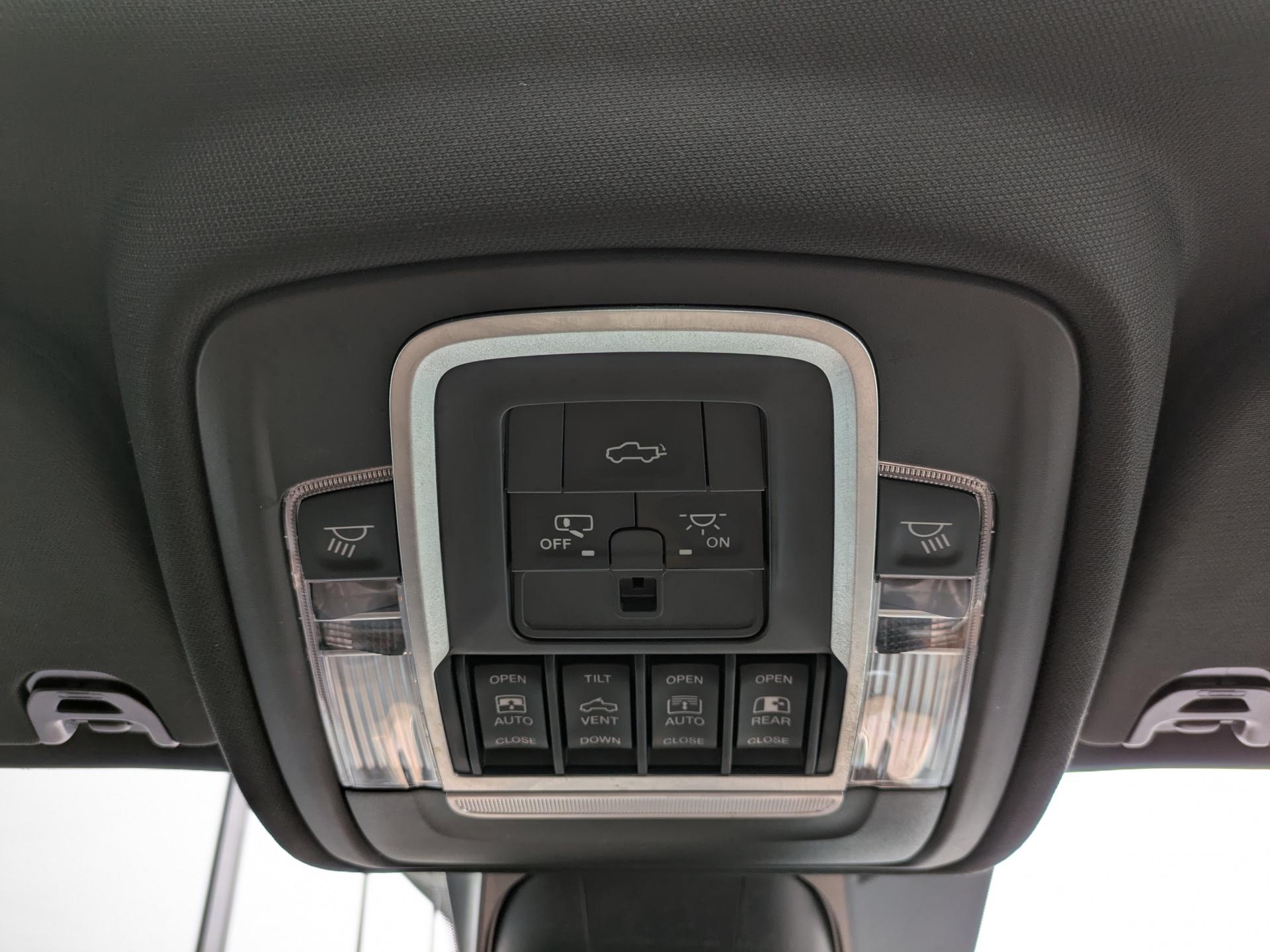 DODGE RAM 1500 CREW LONGHORN AIR HAYON MULTI