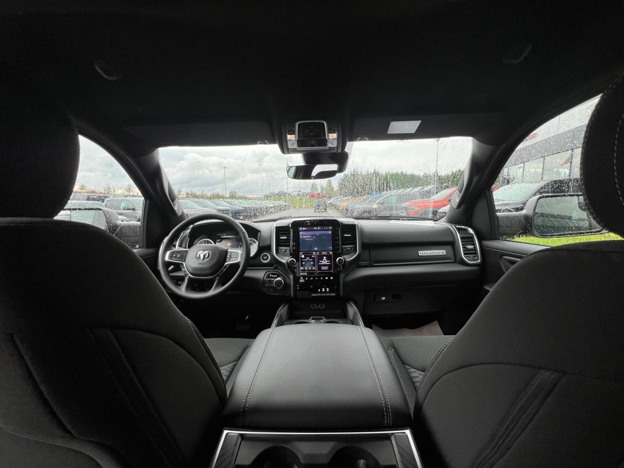 DODGE RAM 1500 CREW CAB BIGHORN NIGHT EDITION 2025