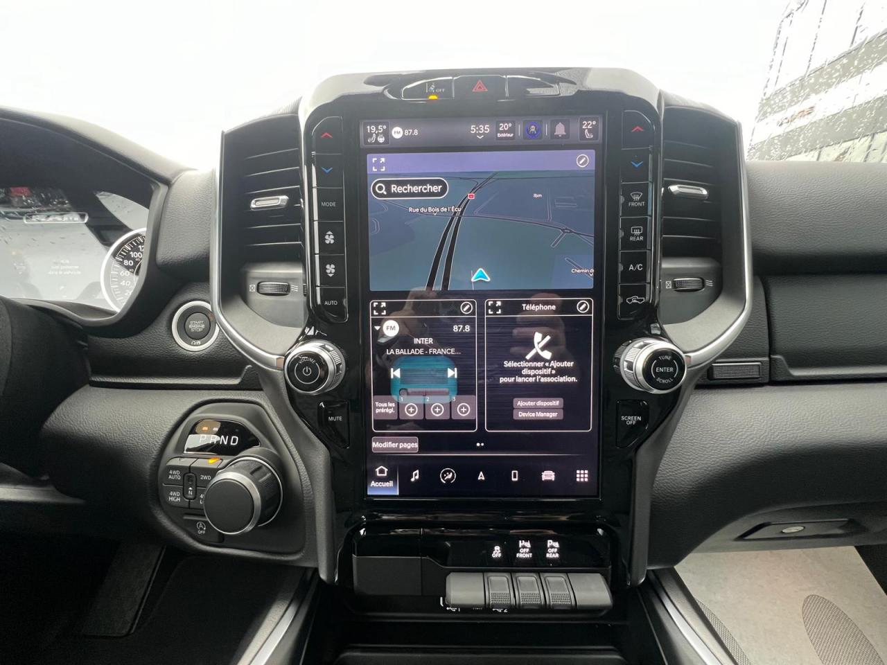 DODGE RAM 1500 CREW CAB BIGHORN NIGHT EDITION 2025