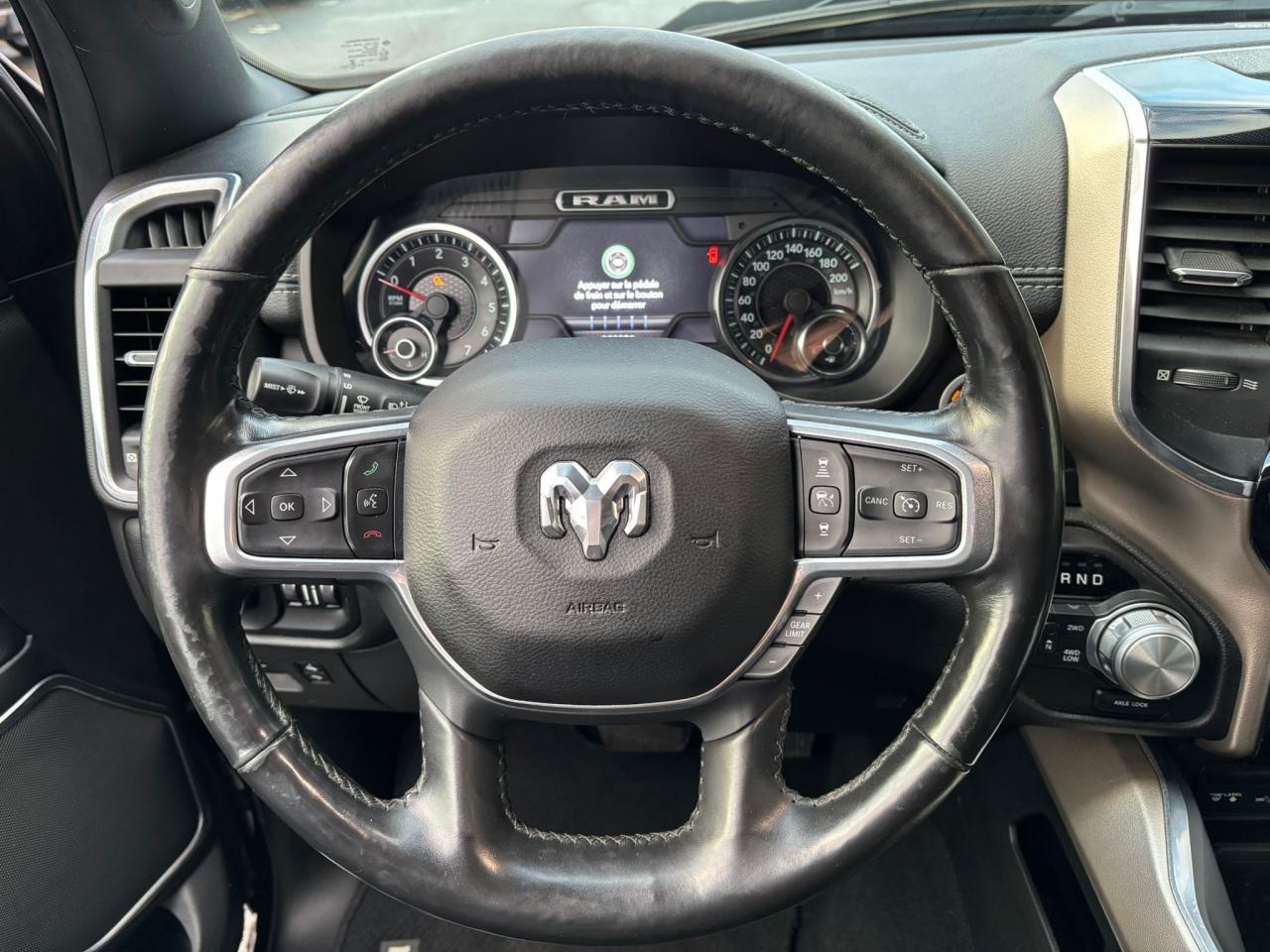 DODGE RAM 1500 CREW LARAMIE BLACK PACKAGE AIR