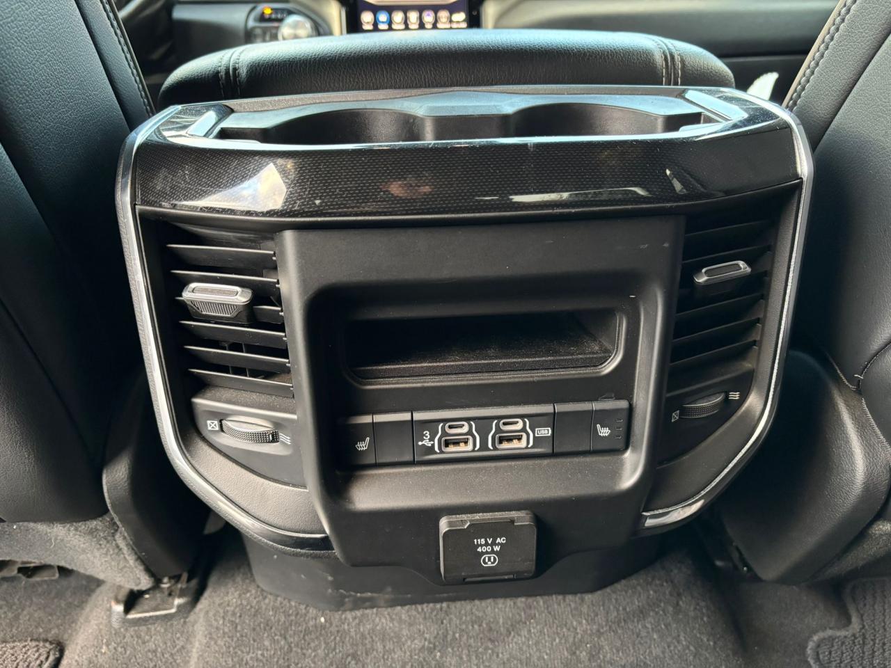 DODGE RAM 1500 CREW LARAMIE BLACK PACKAGE AIR