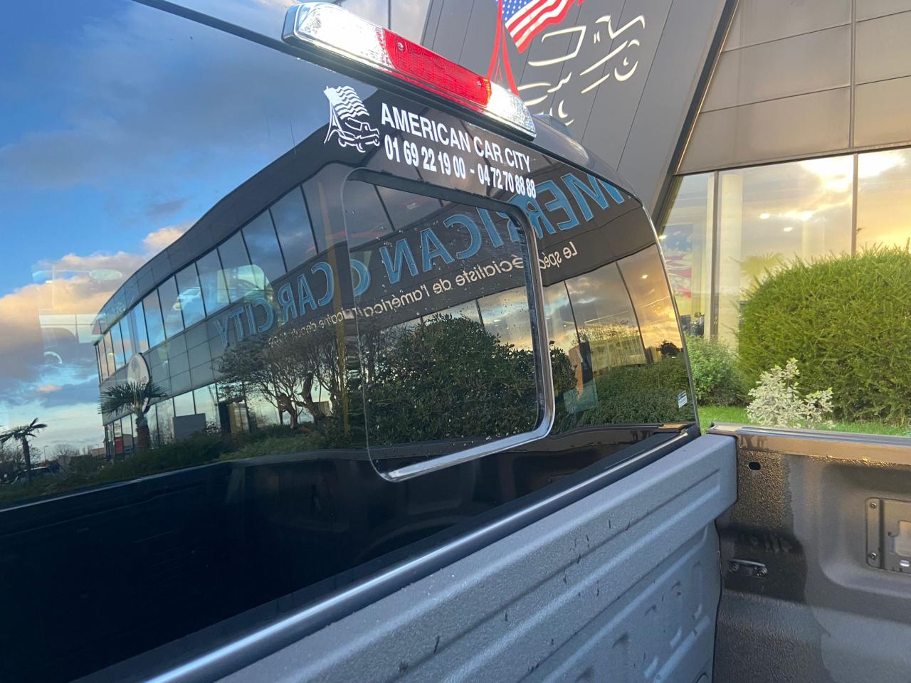 FORD F150 Supercrew LARIAT Black Package V8 5.0L FLEXFUEL