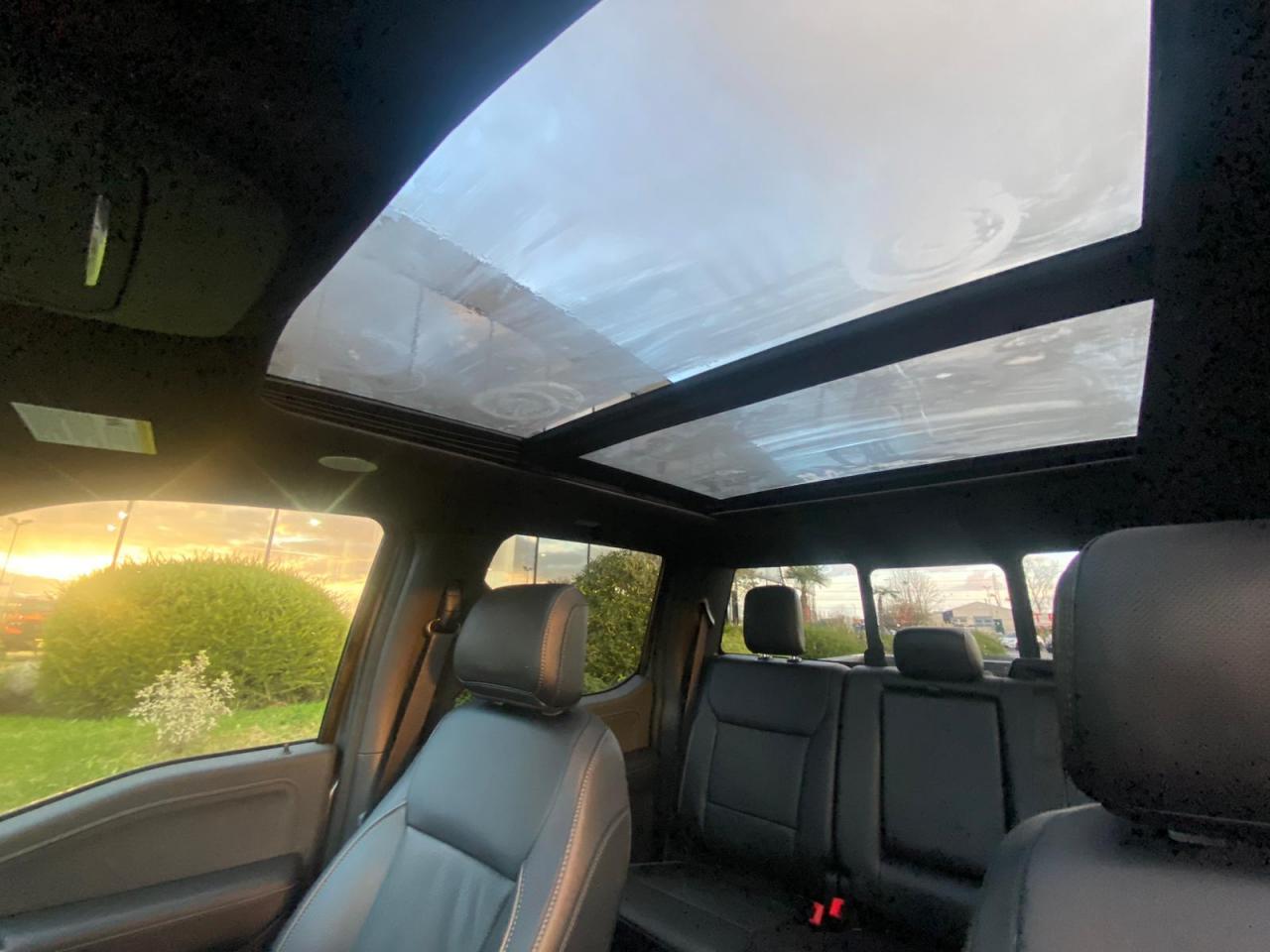 FORD F150 Supercrew LARIAT Black Package V8 5.0L FLEXFUEL