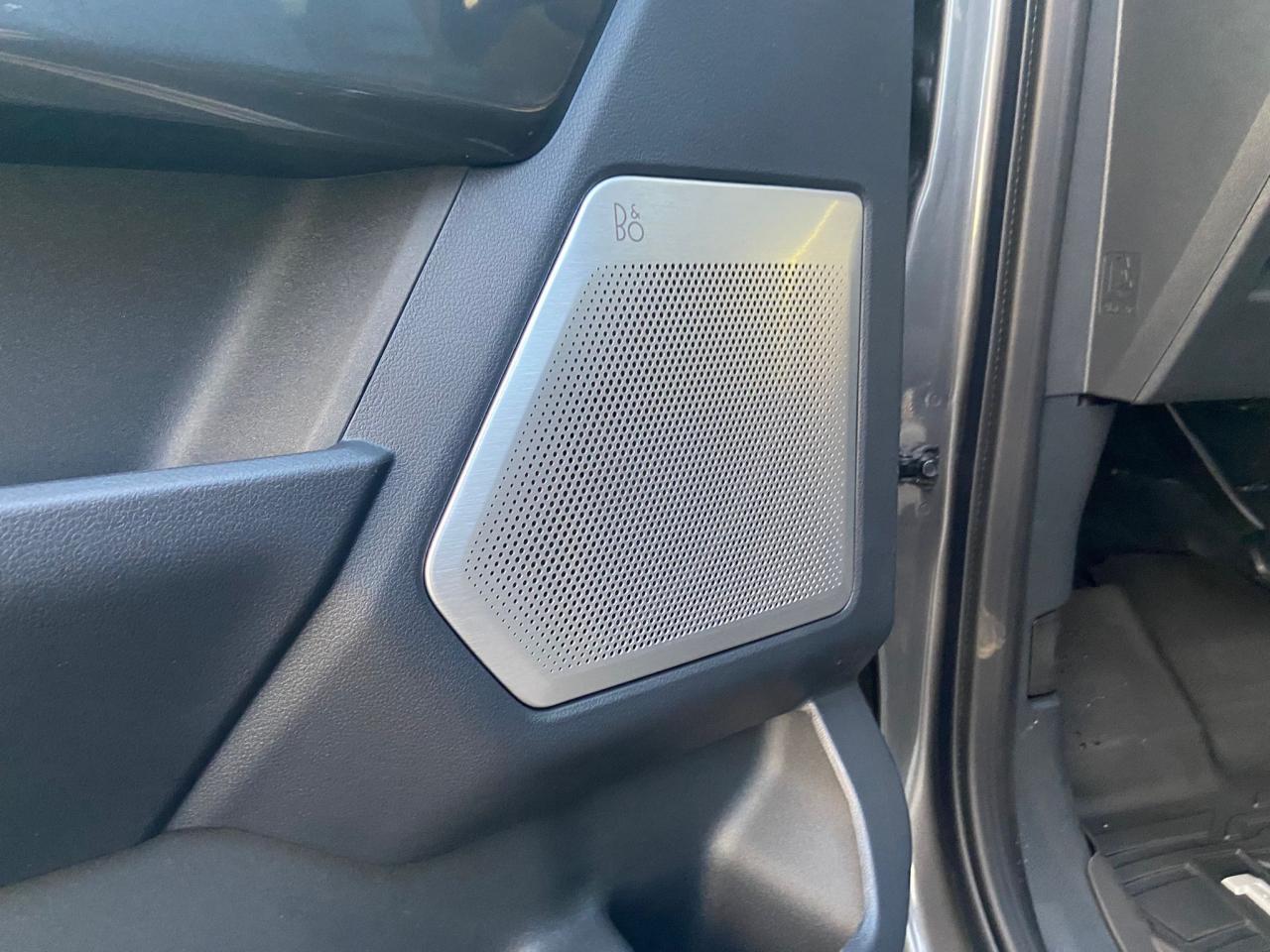 FORD F150 Supercrew LARIAT Black Package V8 5.0L FLEXFUEL