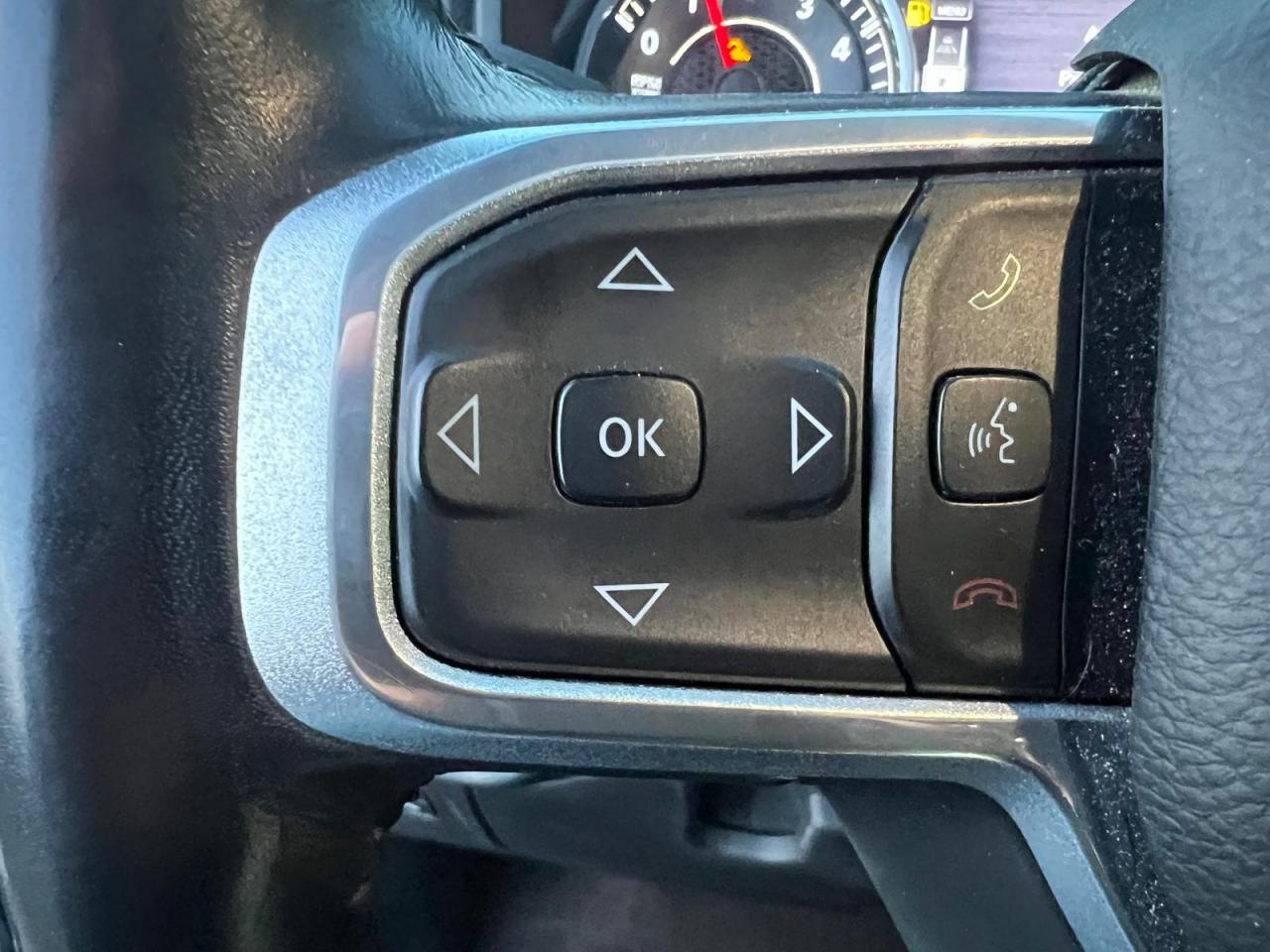 DODGE RAM 1500 crew Laramie Sport AIR