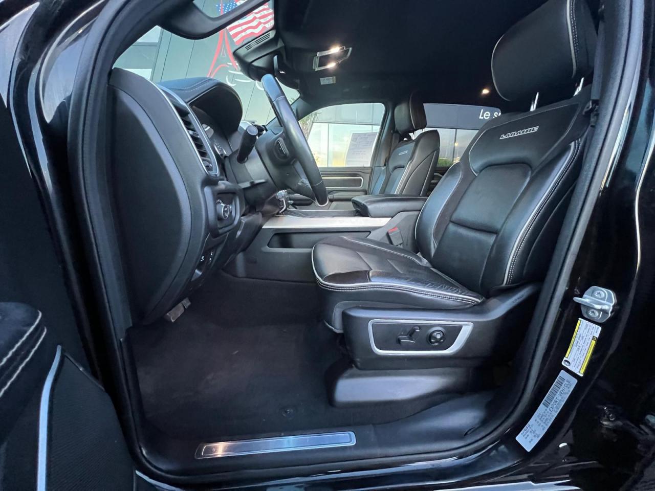 DODGE RAM 1500 crew Laramie Sport AIR