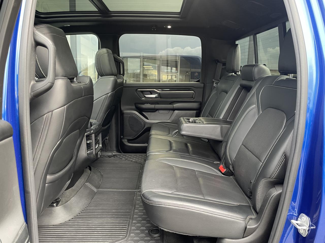 DODGE RAM 1500 CREW CAB SPORT