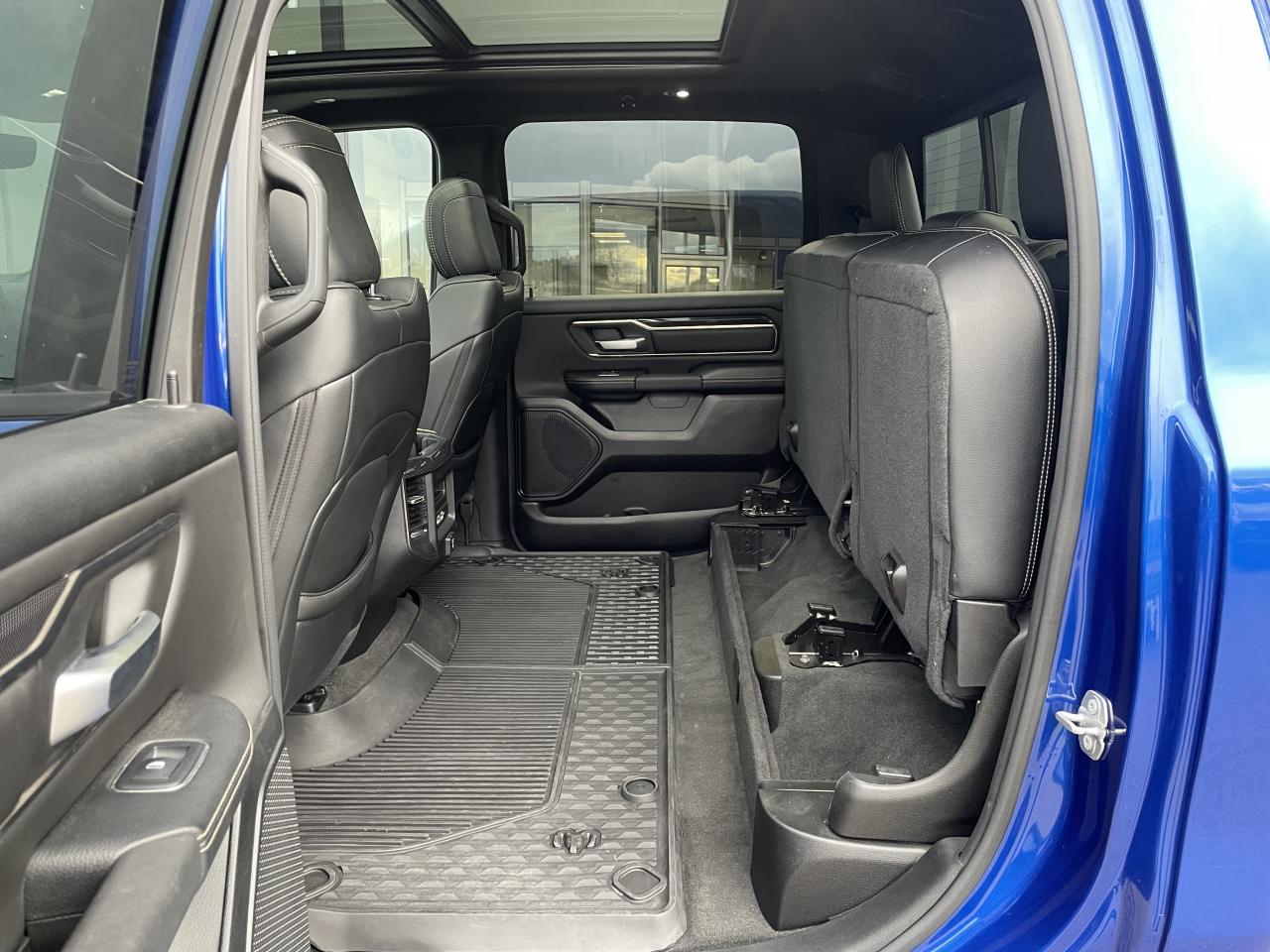 DODGE RAM 1500 CREW CAB SPORT