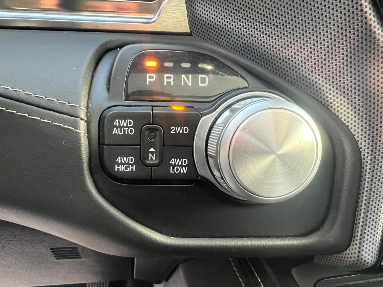 DODGE RAM 1500 CREW LIMITED