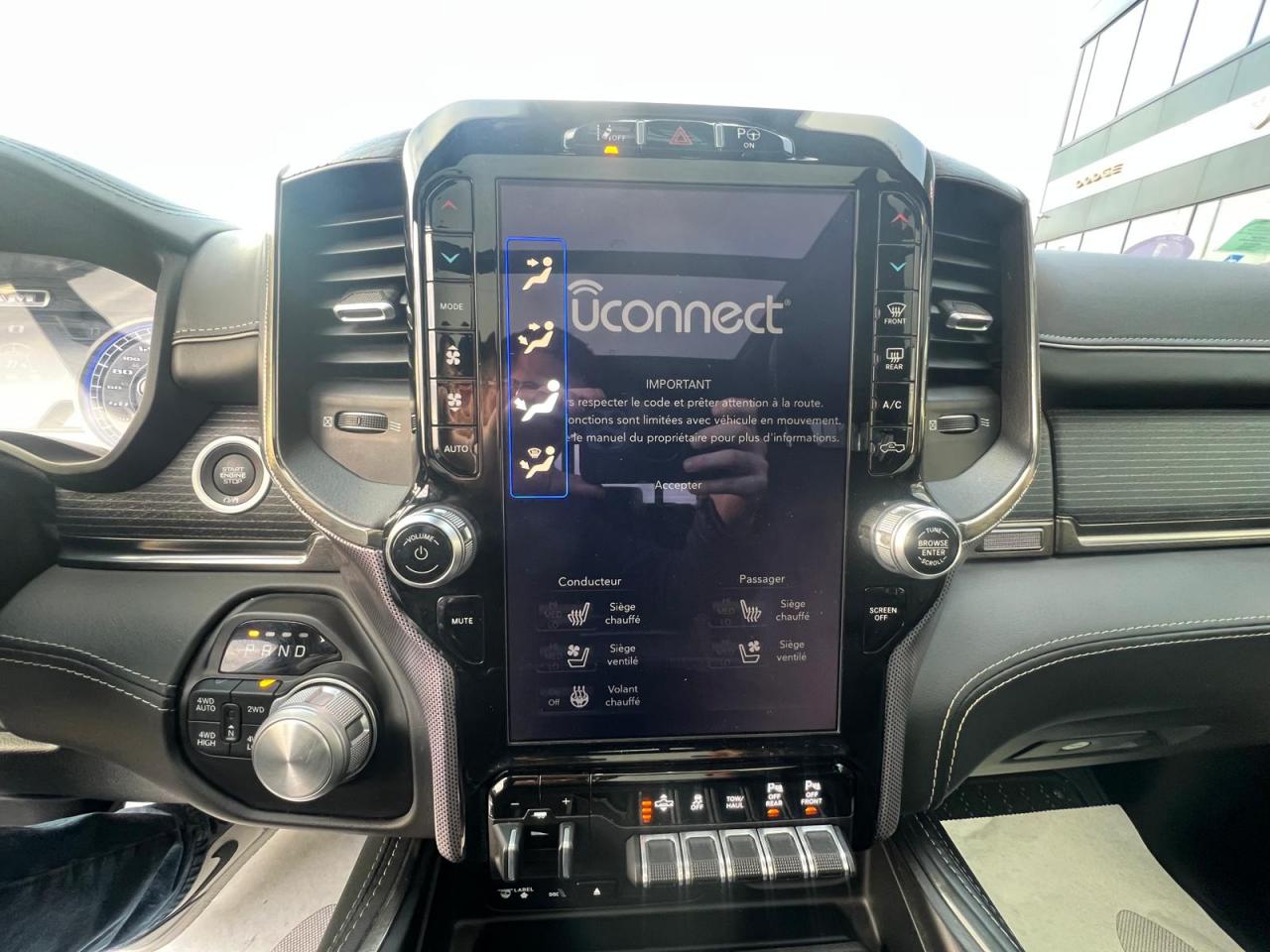 DODGE RAM 1500 CREW LIMITED