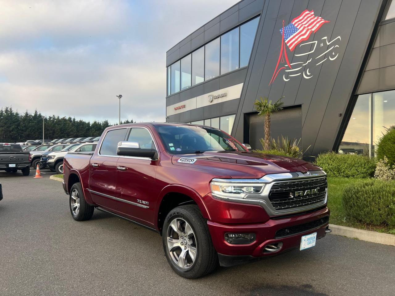 DODGE RAM 1500 CREW LIMITED