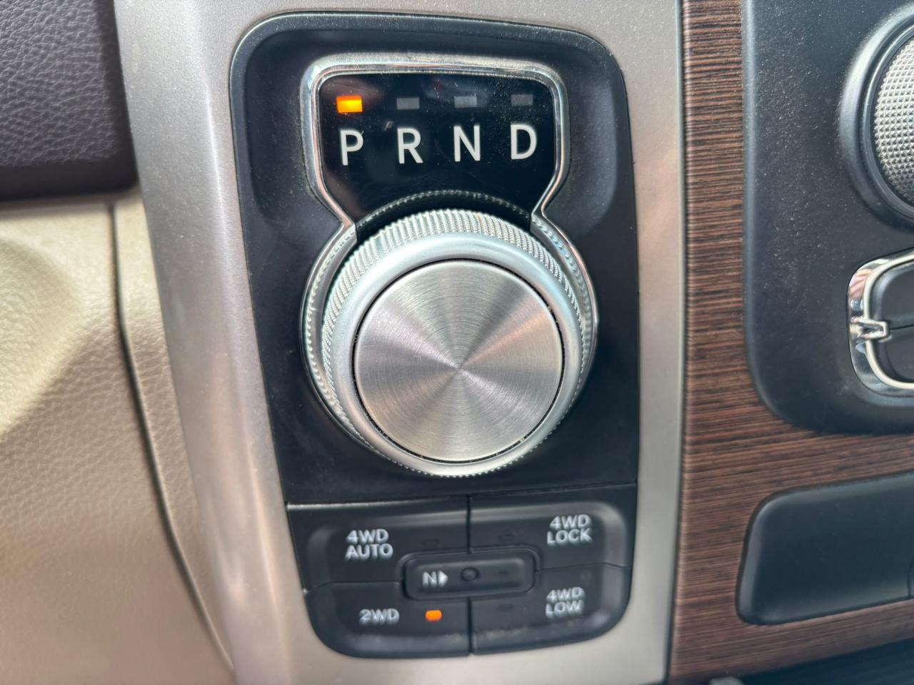 DODGE RAM 1500 CREW LARAMIE AIR GPL - VENTE PRO