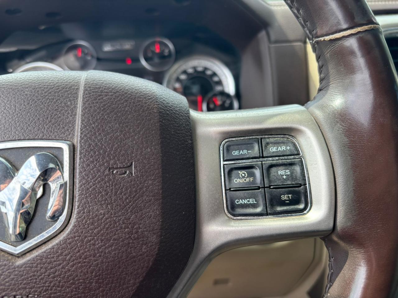 DODGE RAM 1500 CREW LARAMIE AIR GPL - VENTE PRO