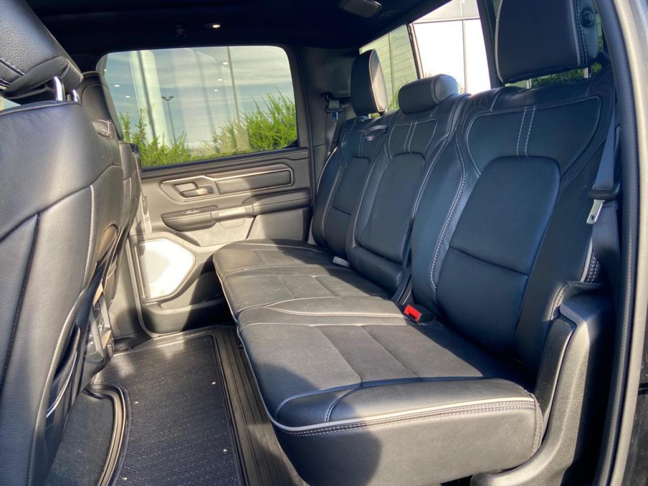 DODGE RAM 1500 CREW LIMITED BLACK PACKAGE RAMBOX HAYON MULTI