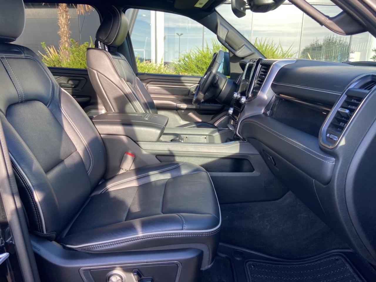 DODGE RAM 1500 CREW LIMITED BLACK PACKAGE RAMBOX HAYON MULTI