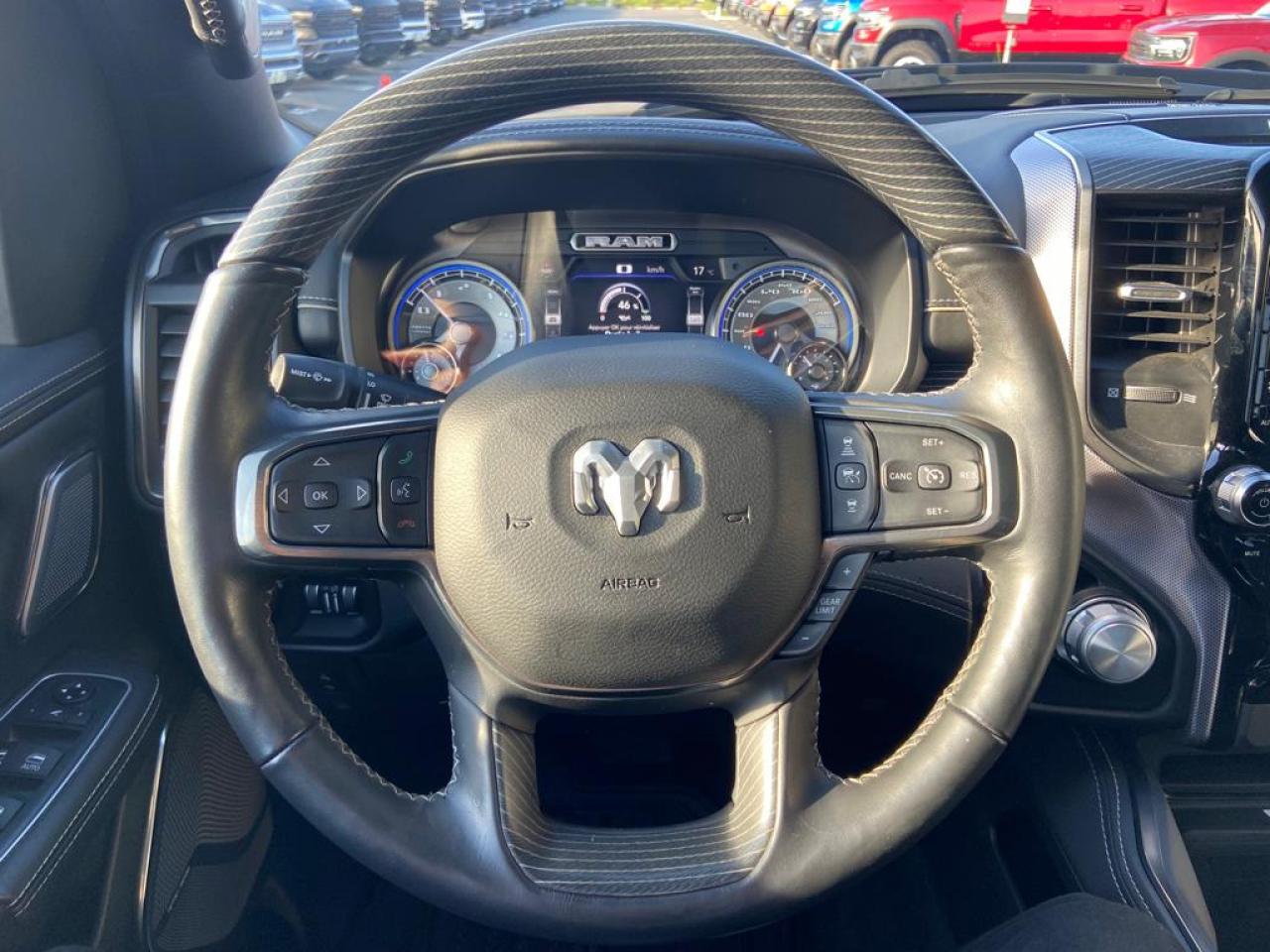 DODGE RAM 1500 CREW LIMITED BLACK PACKAGE RAMBOX HAYON MULTI