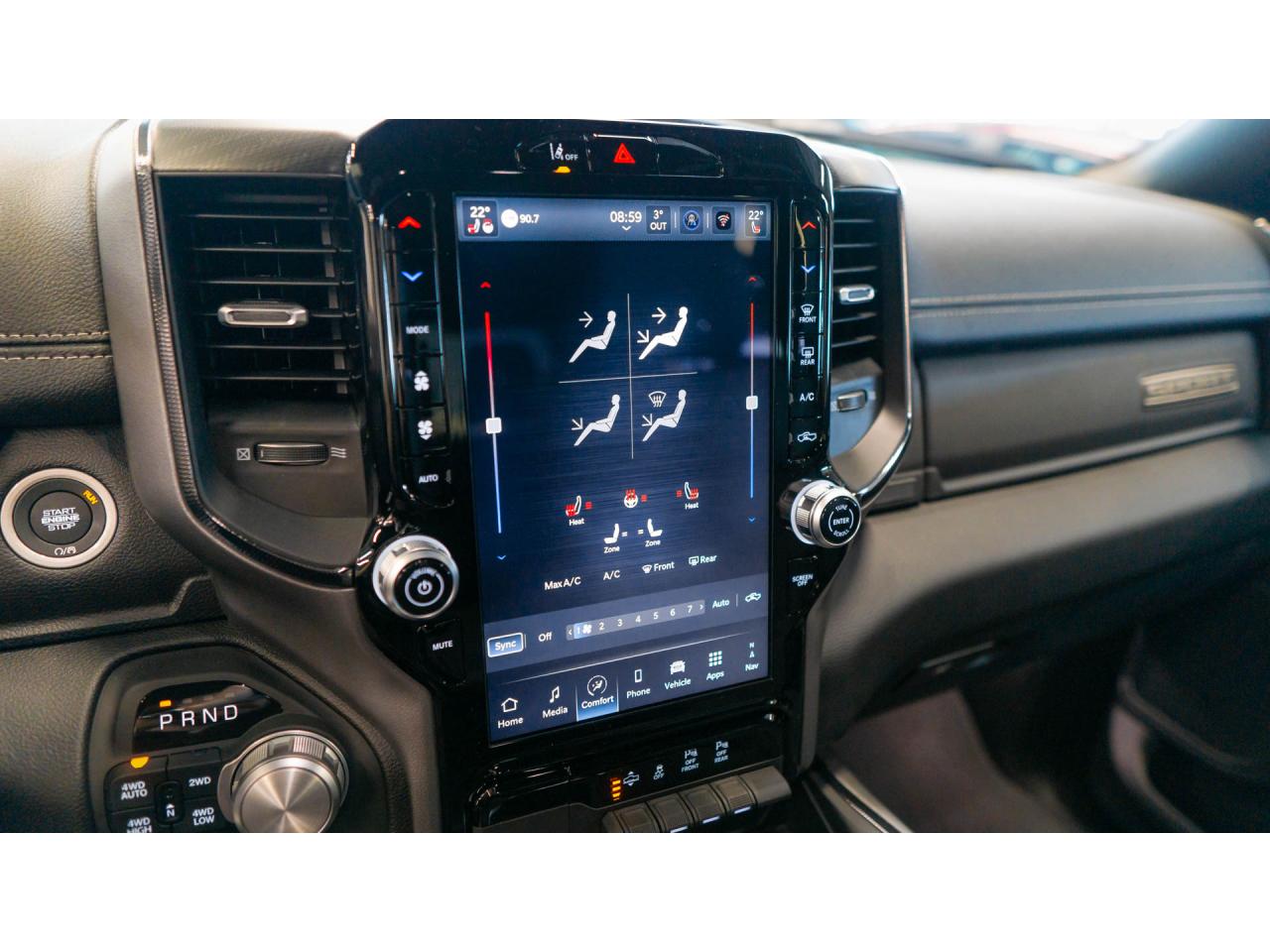 DODGE RAM 1500 CREW CAB SPORT BLACK PACKAGE AIR 2025