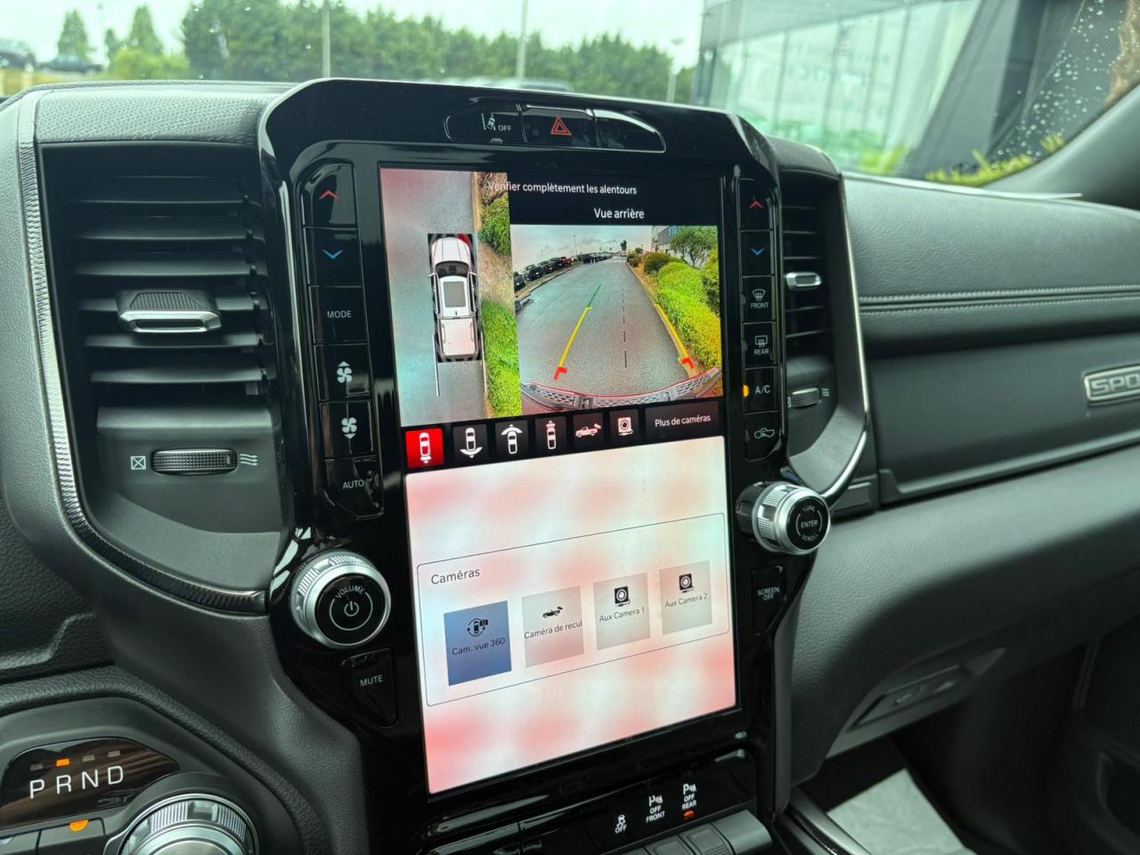 DODGE RAM 1500 CREW CAB SPORT BLACK PACKAGE 2025