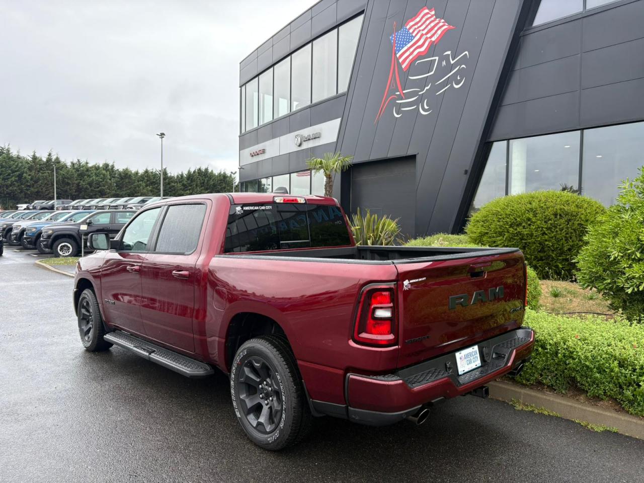 DODGE RAM 1500 CREW CAB SPORT BLACK PACKAGE 2025