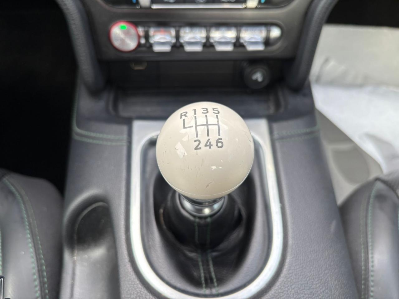 FORD MUSTANG Fastback 5.0 V8 - BULLITT - MAGNERIDE