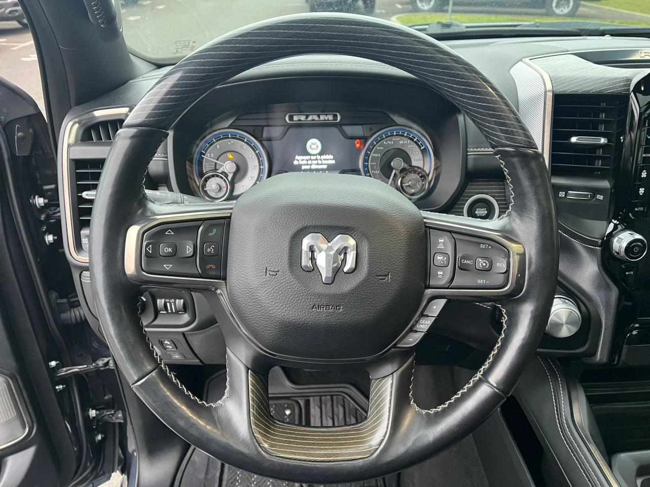 DODGE RAM 1500 CREW LIMITED RAMBOX