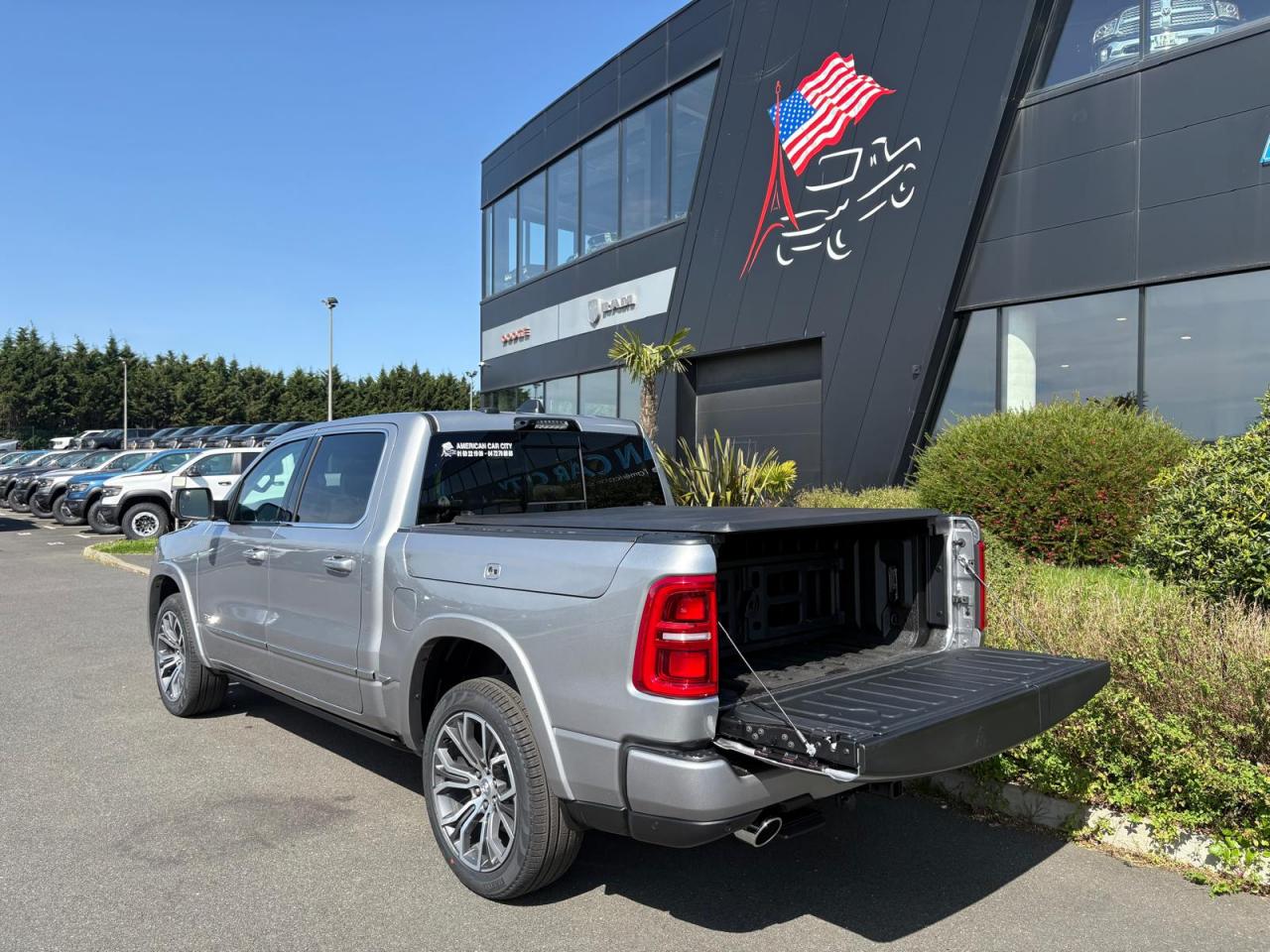 DODGE RAM 1500 CREW TUNGSTEN AIR RAMBOX HAYON MULTI