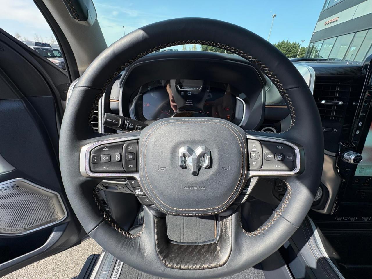 DODGE RAM 1500 CREW TUNGSTEN AIR RAMBOX HAYON MULTI