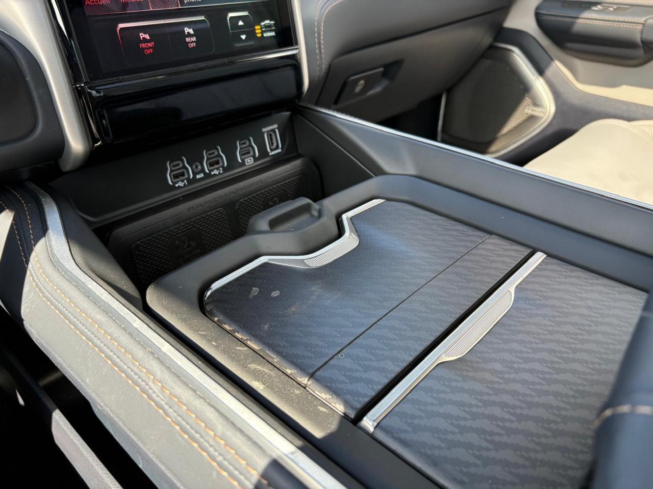 DODGE RAM 1500 CREW TUNGSTEN AIR RAMBOX HAYON MULTI