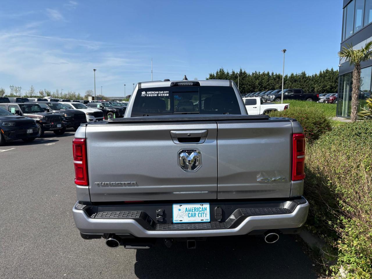 DODGE RAM 1500 CREW TUNGSTEN AIR RAMBOX HAYON MULTI