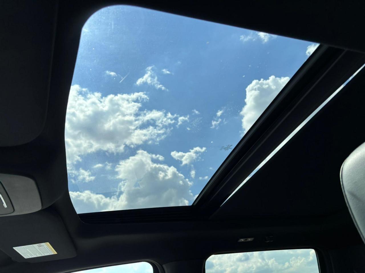 FORD F150 Lightning Lariat Extended-Range