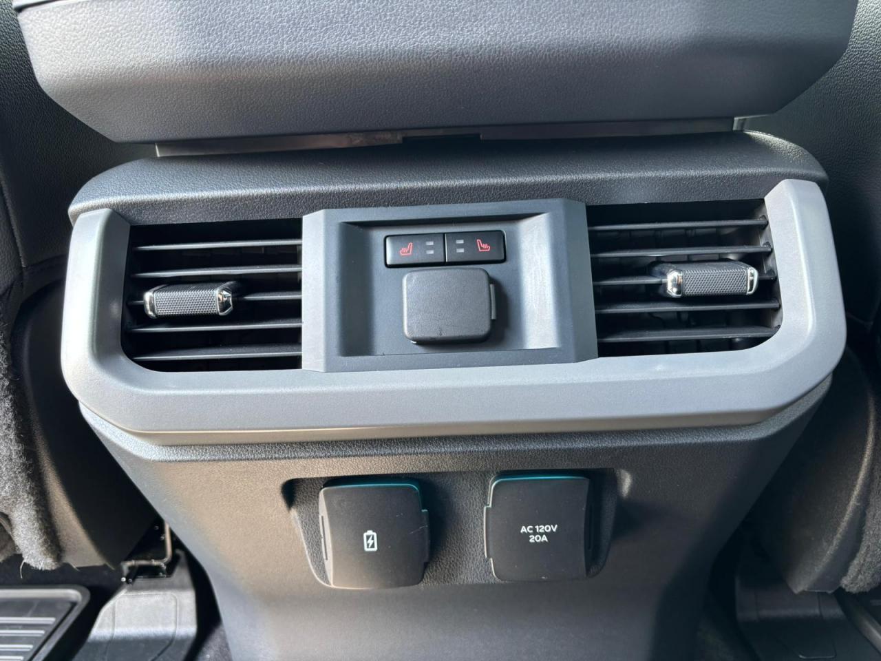 FORD F150 Lightning Lariat Extended-Range