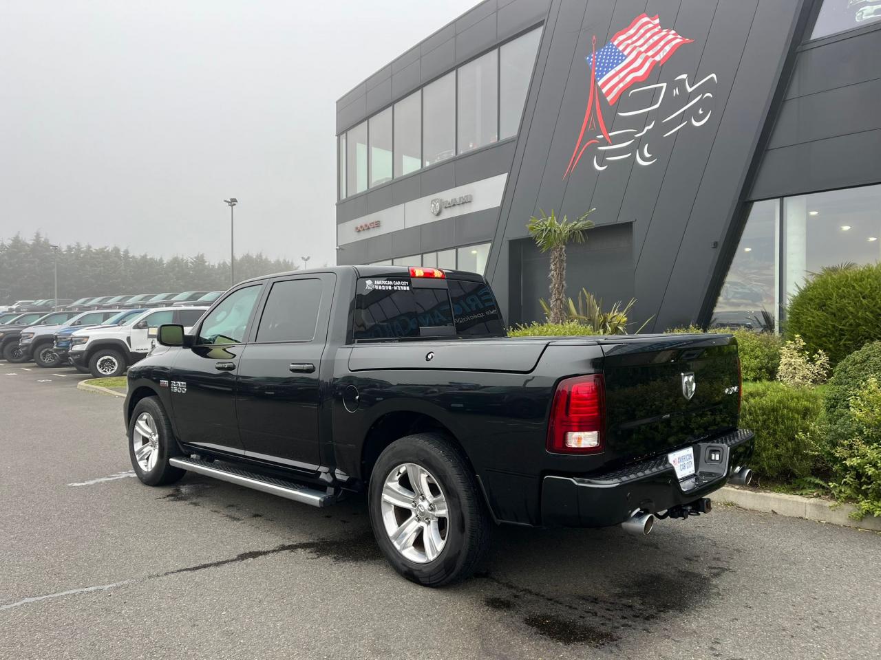 DODGE RAM 1500 CREW SPORT AIR RAMBOX