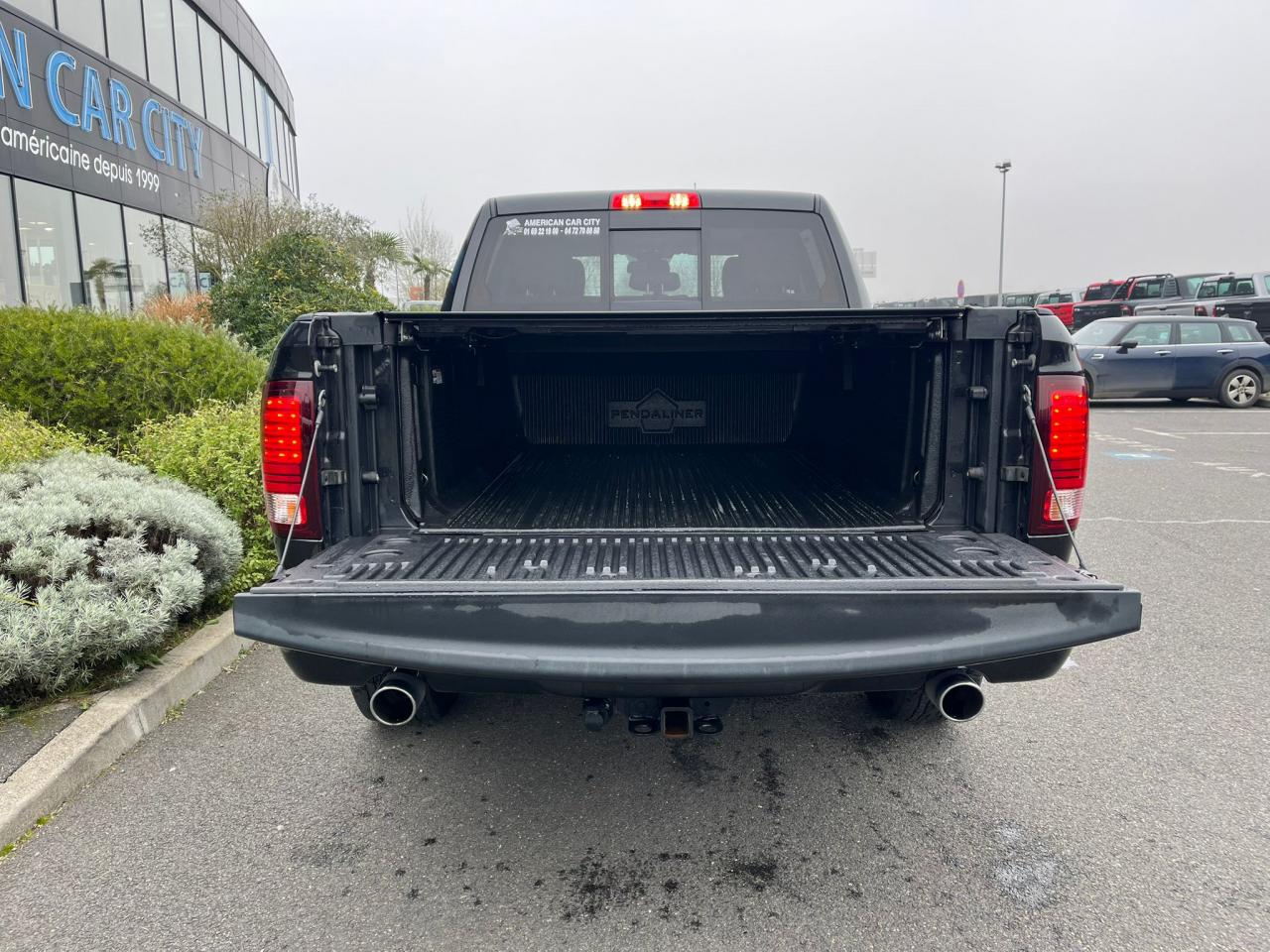 DODGE RAM 1500 CREW SPORT AIR RAMBOX