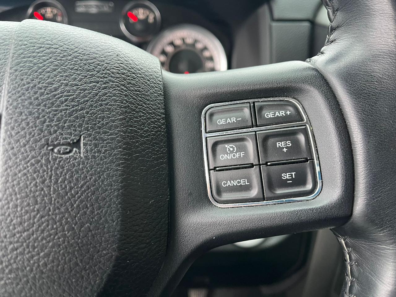 DODGE RAM 1500 CREW SPORT AIR RAMBOX