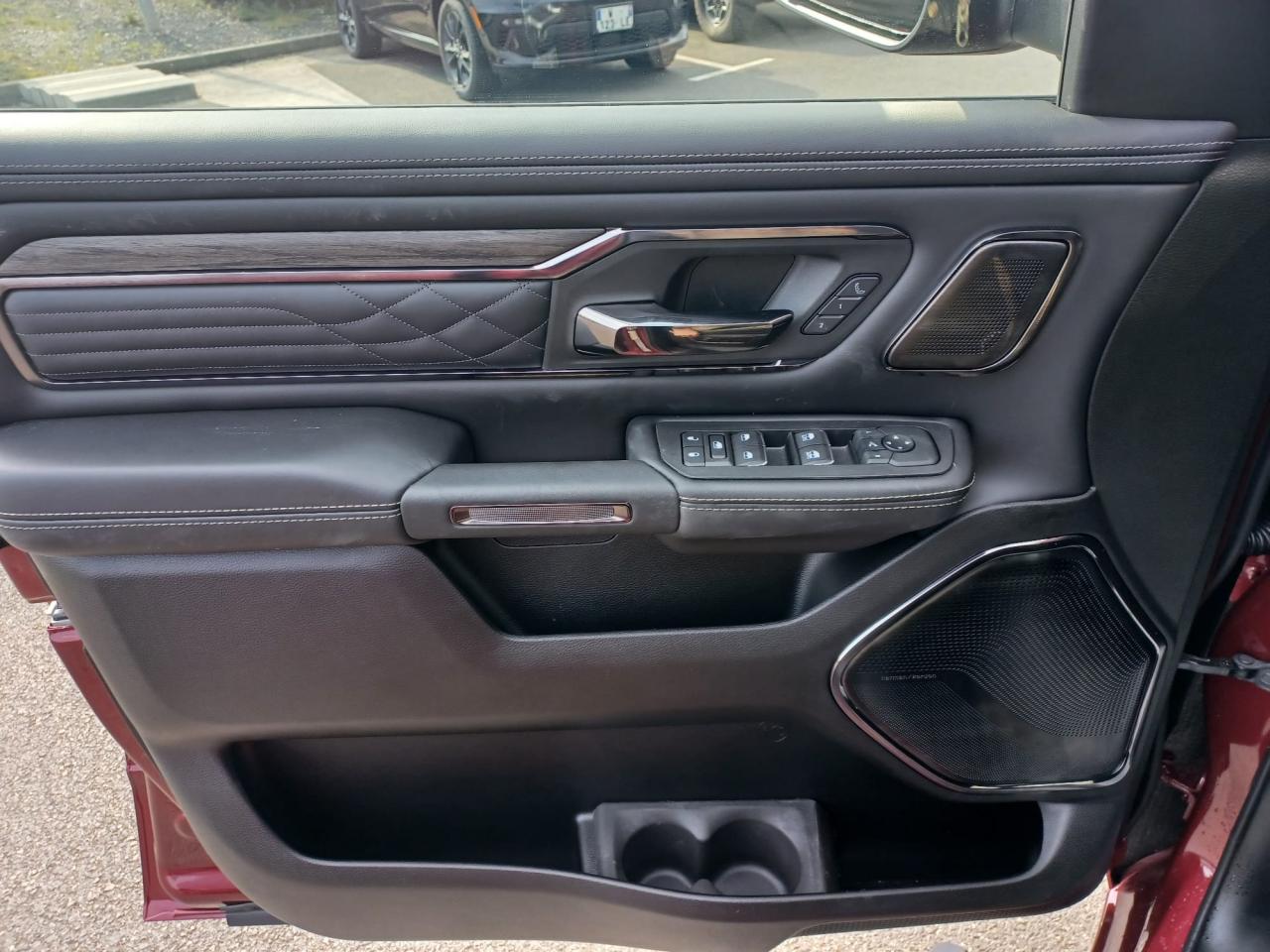 DODGE RAM 1500 CREW LIMITED NIGHT EDITION RAMBOX HAYON MULTI