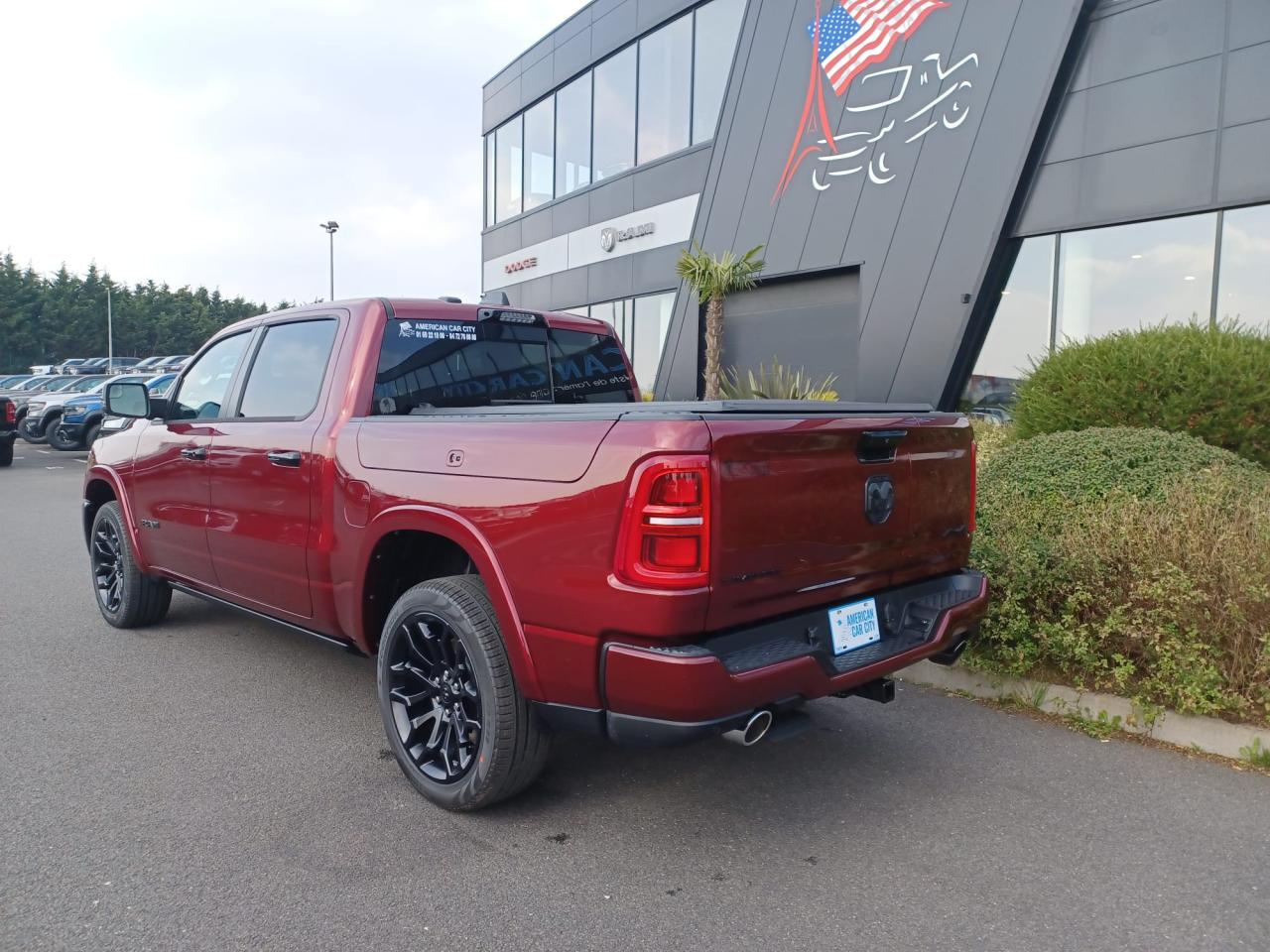 DODGE RAM 1500 CREW LIMITED NIGHT EDITION RAMBOX HAYON MULTI