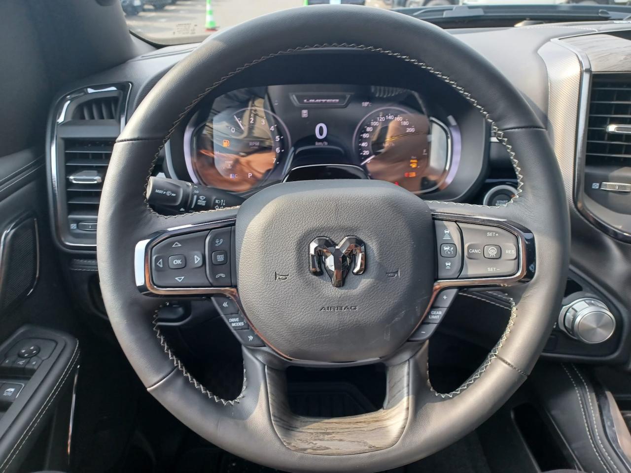 DODGE RAM 1500 CREW LIMITED NIGHT EDITION RAMBOX HAYON MULTI