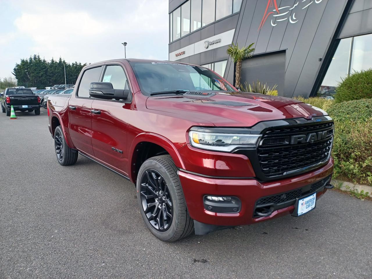 DODGE RAM 1500 CREW LIMITED NIGHT EDITION RAMBOX HAYON MULTI