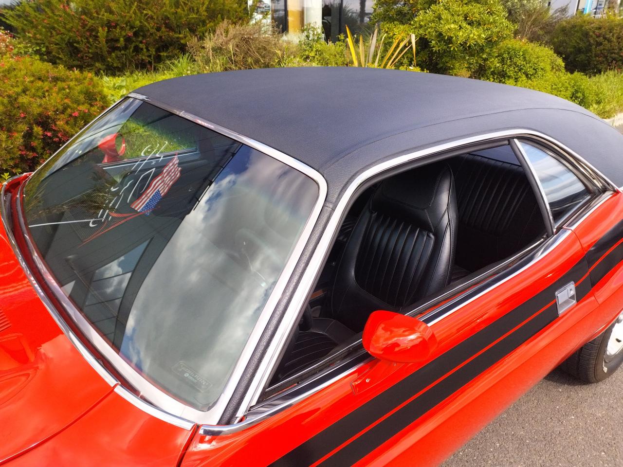 DODGE CHALLENGER 383 MAGNUM BOITE MECA 4, PISTOL GRIP